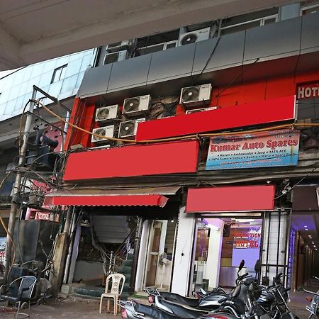 Oyo Hotel New Metro Near Phoenix United Lucknow Luaran gambar