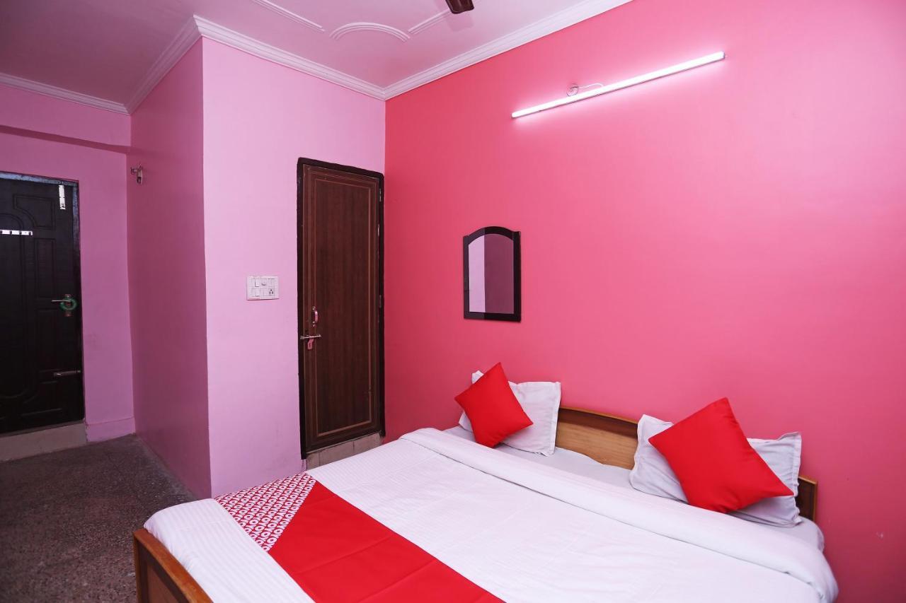 Oyo Hotel New Metro Near Phoenix United Lucknow Luaran gambar
