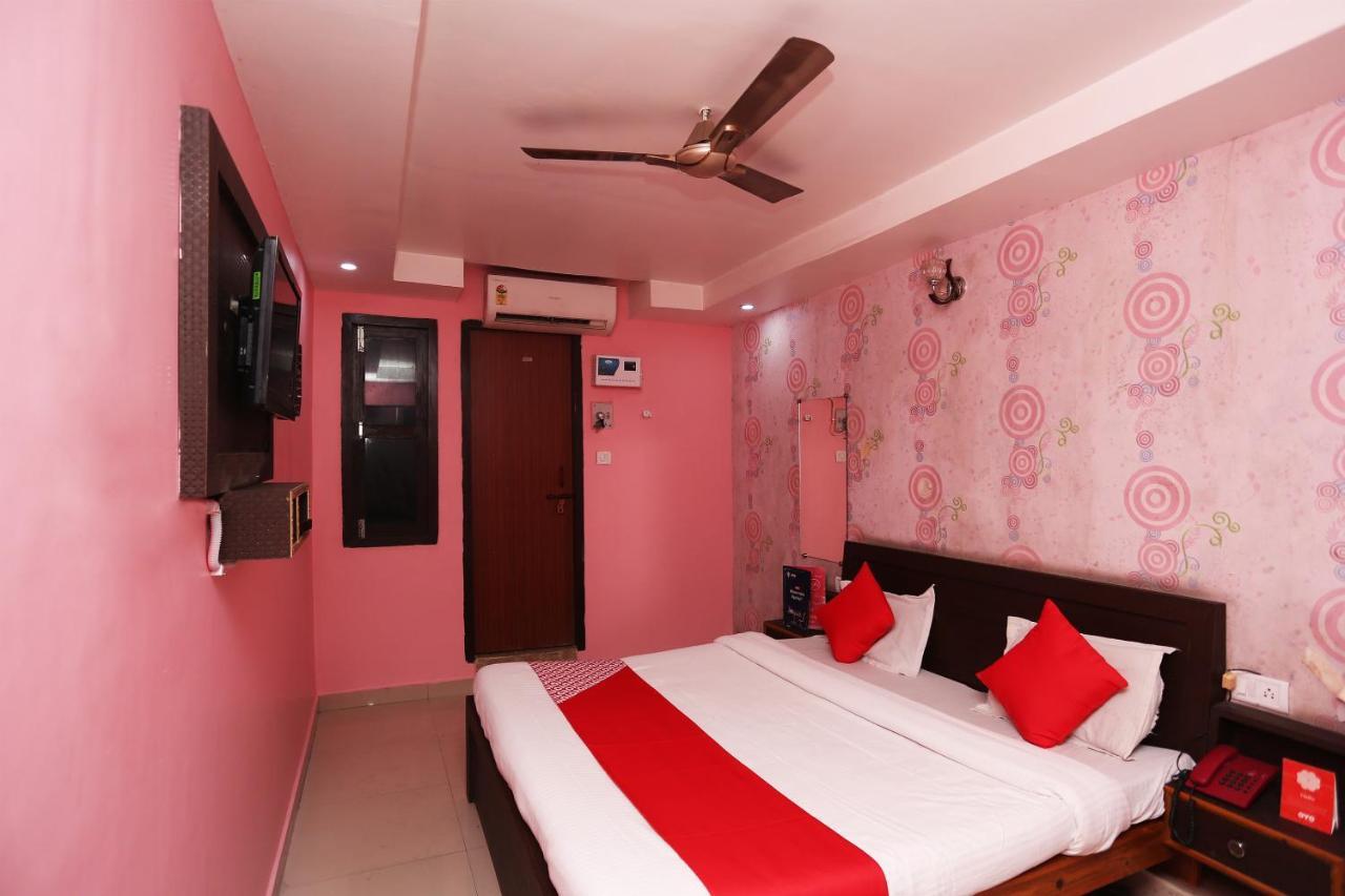 Oyo Hotel New Metro Near Phoenix United Lucknow Luaran gambar