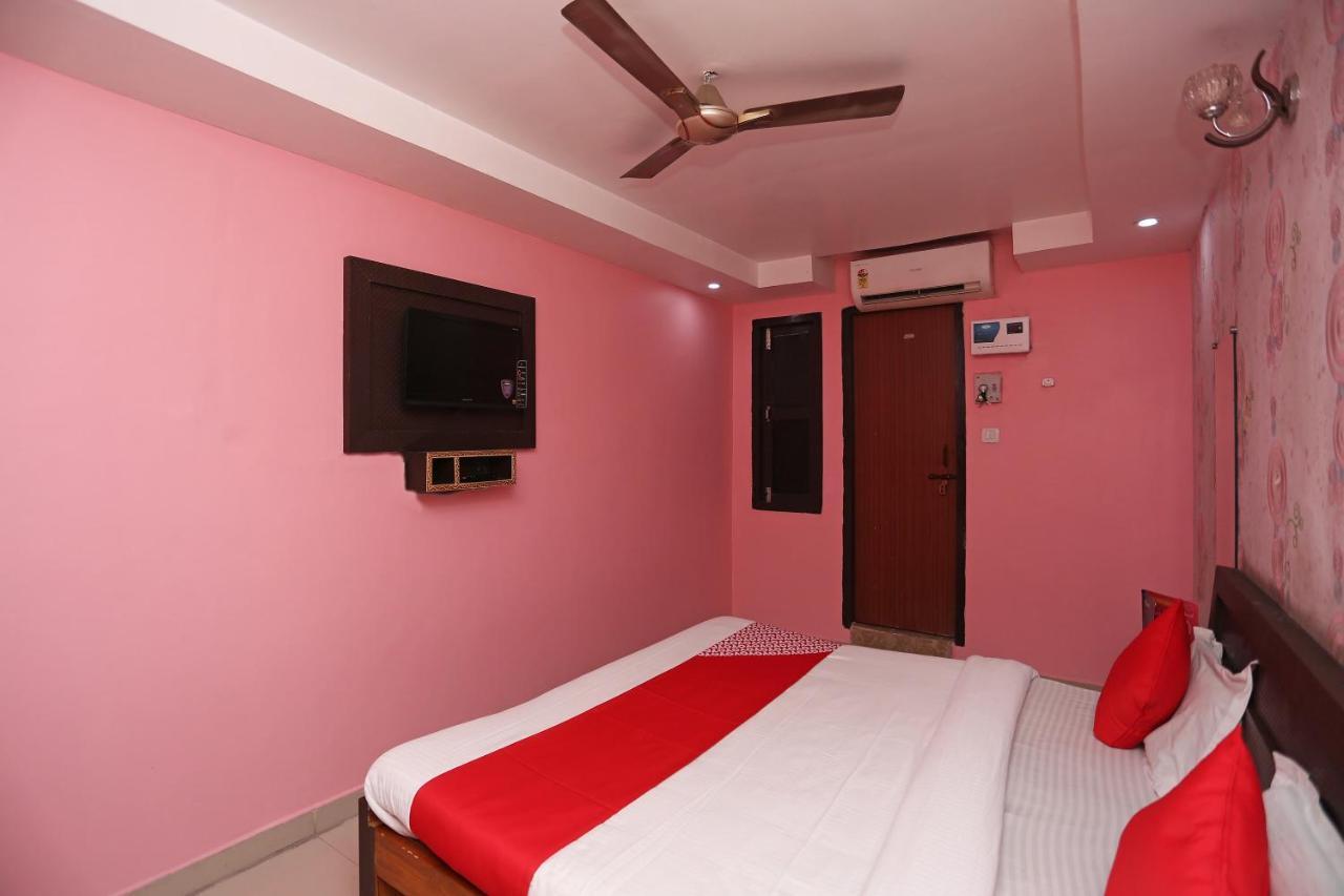 Oyo Hotel New Metro Near Phoenix United Lucknow Luaran gambar