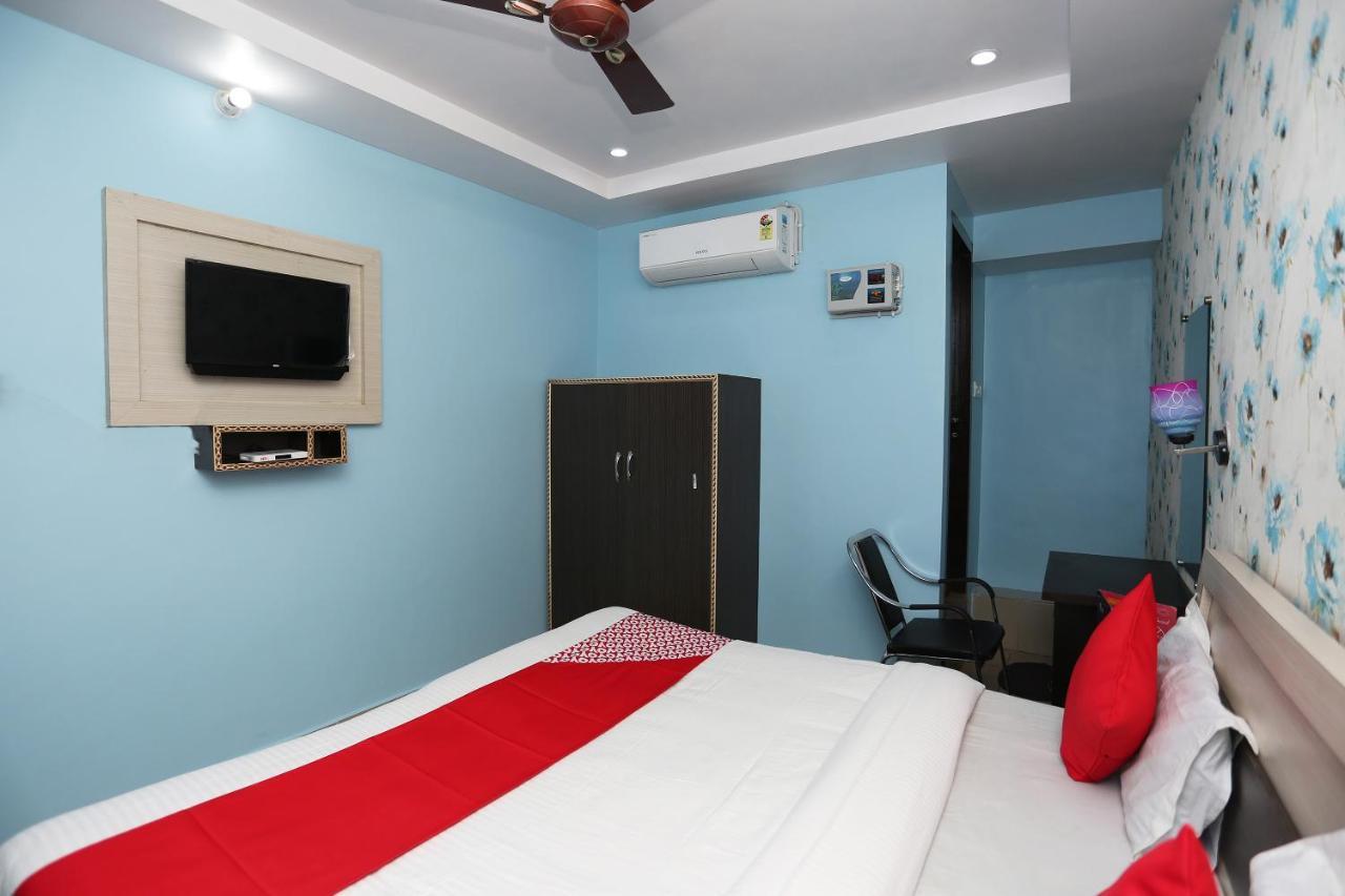 Oyo Hotel New Metro Near Phoenix United Lucknow Luaran gambar