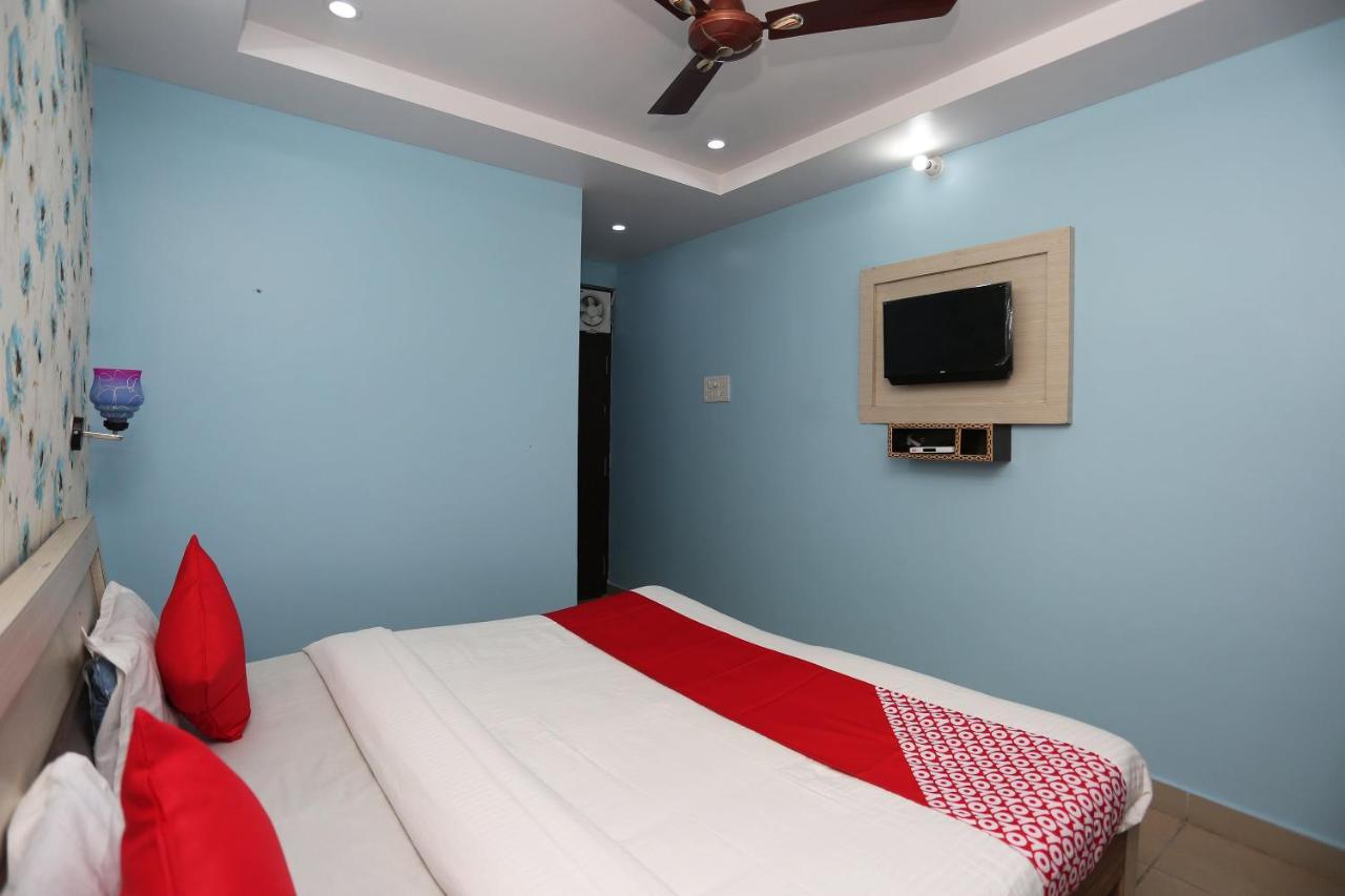 Oyo Hotel New Metro Near Phoenix United Lucknow Luaran gambar