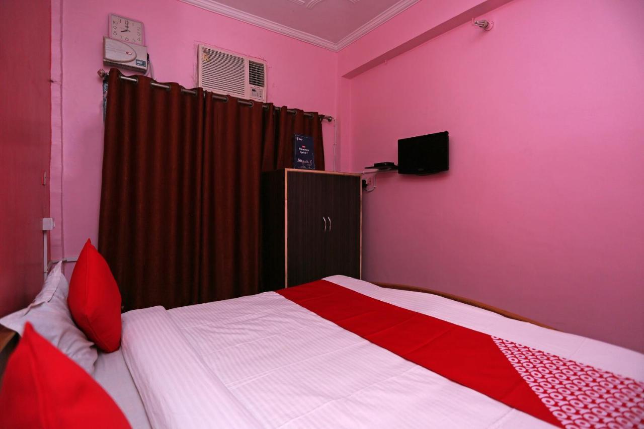 Oyo Hotel New Metro Near Phoenix United Lucknow Luaran gambar