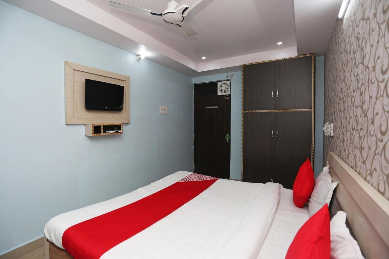 Oyo Hotel New Metro Near Phoenix United Lucknow Luaran gambar